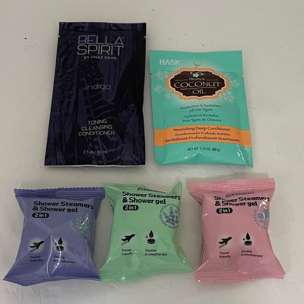 SET OF FIVE HAIR AND SHOWER PRODUCTS NWT